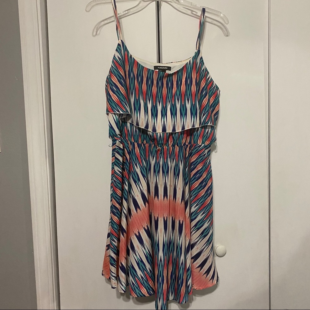 Pattern Dress - Picture 2 of 5